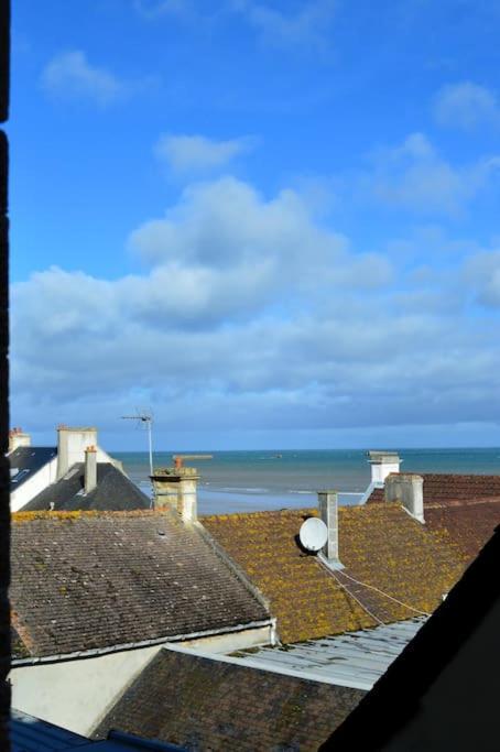 Le Joffre - Studio Sur La Digue En Centre Ville Arromanches-les-Bains Zewnętrze zdjęcie