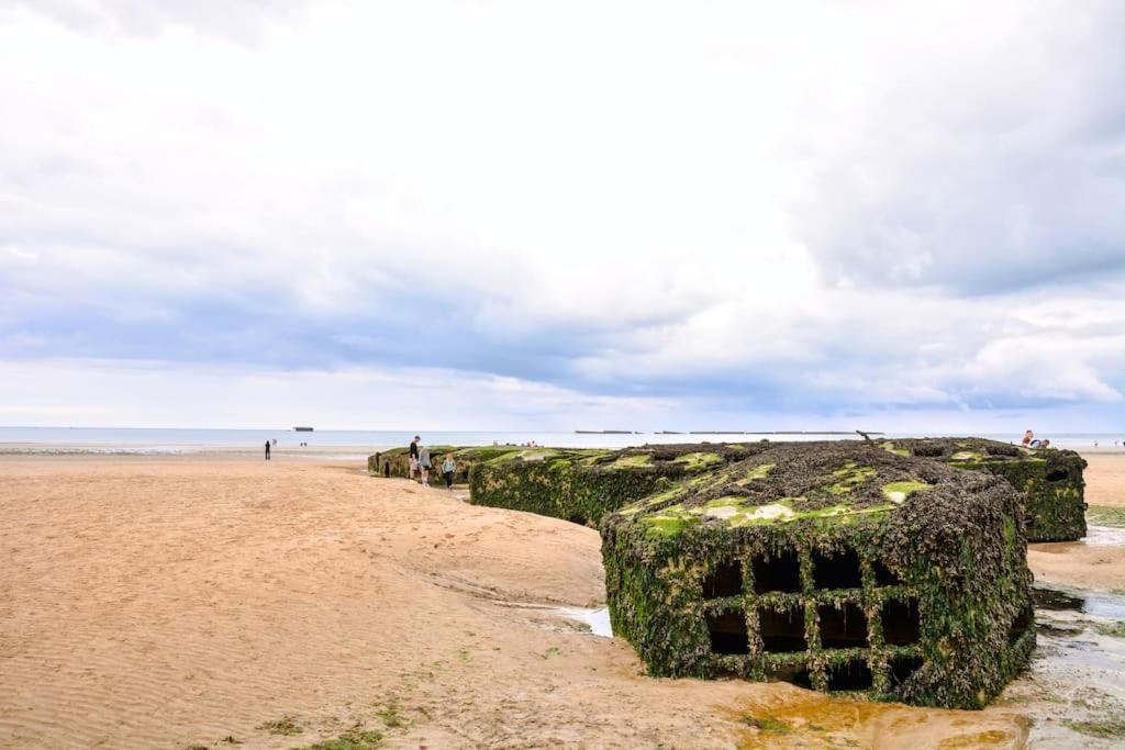 Le Joffre - Studio Sur La Digue En Centre Ville Arromanches-les-Bains Zewnętrze zdjęcie